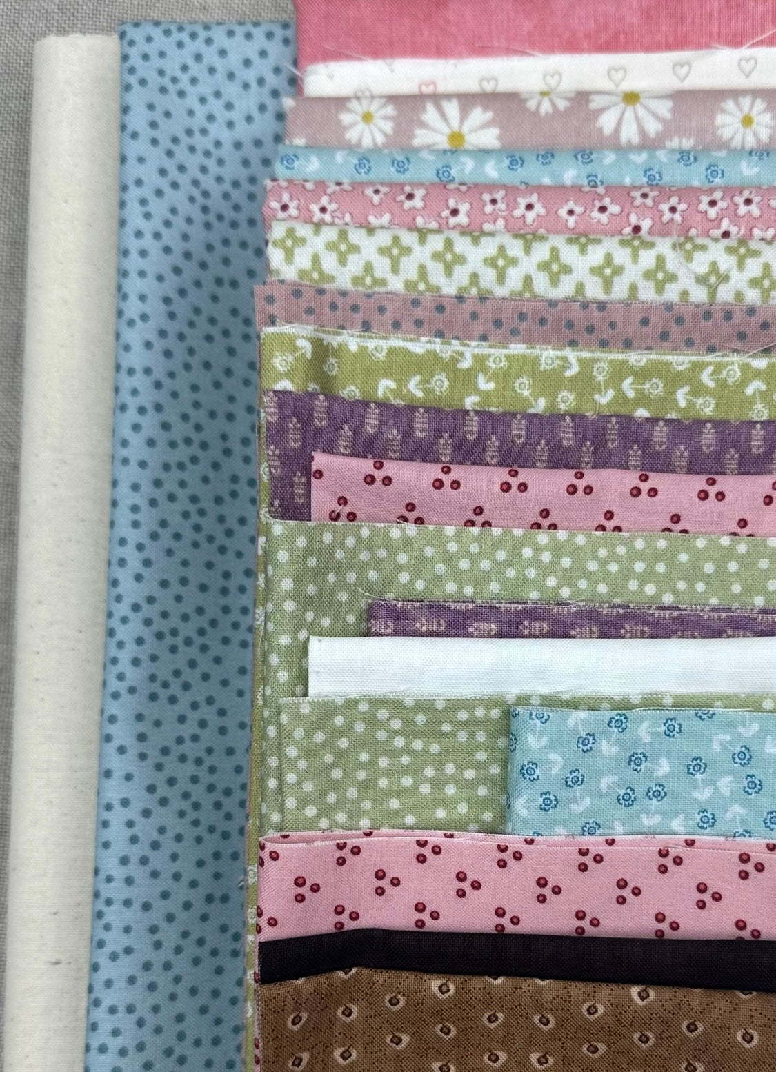 Ollie & Olive Owl Quilt & bag fabric kit with Blue binding