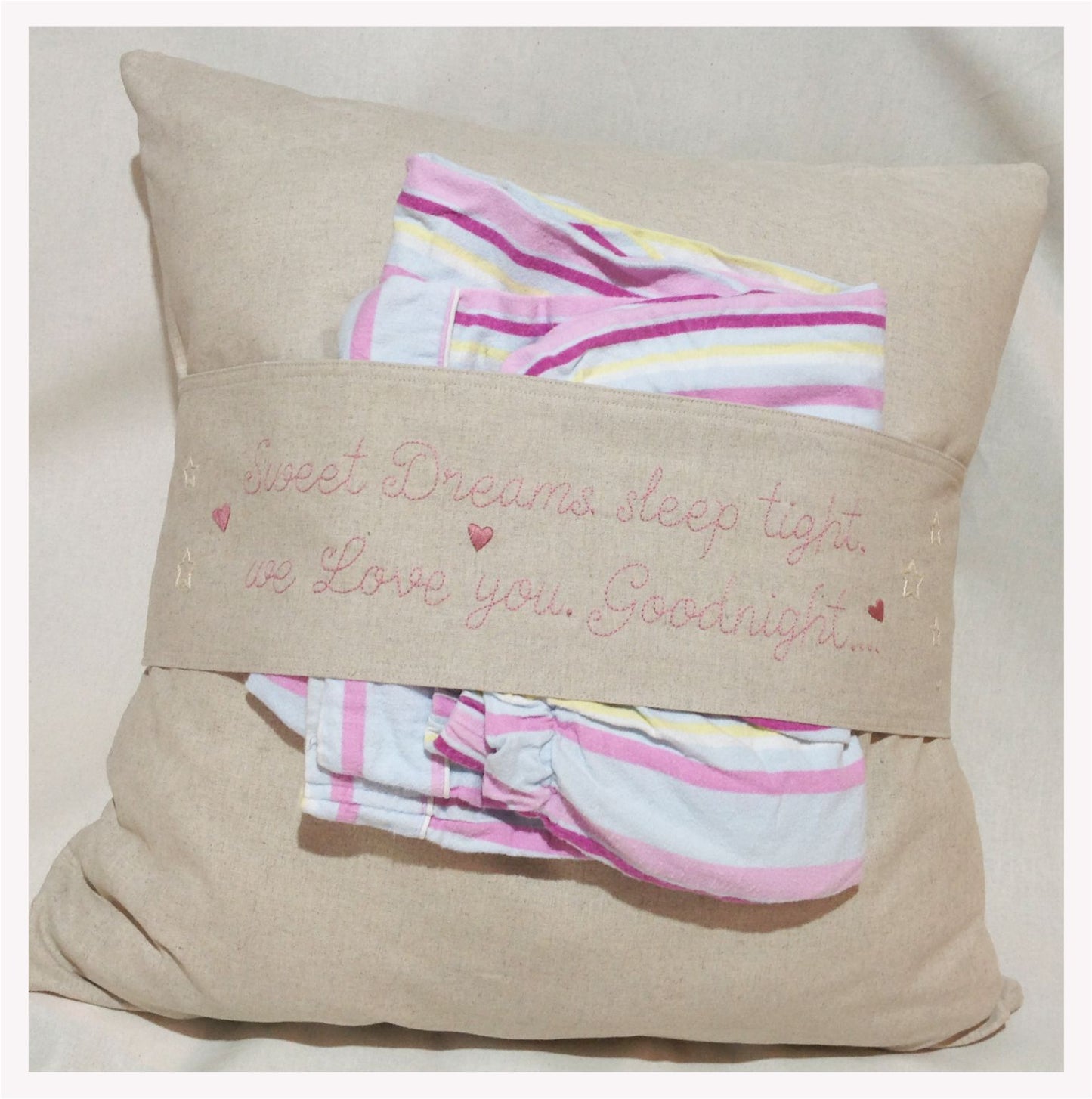 SWEET DREAMS CUSHION & PYJAMA HOLDER