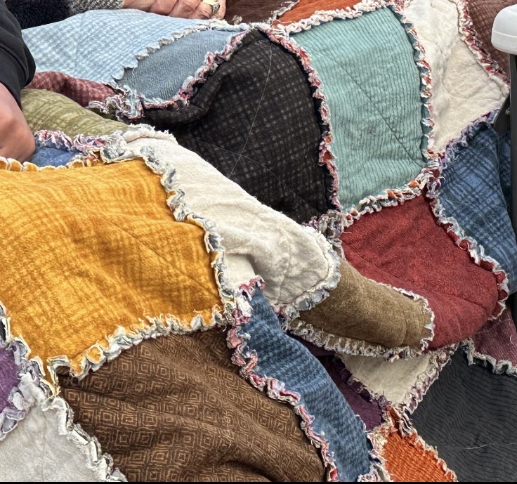 Woolies Flannel pack of 100 x 10" squares - Perfect for a Rag Quilt