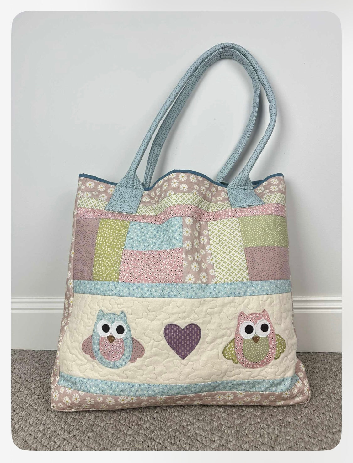 Ollie & Olive Owl Quilt & Bag fabric kit with pink binding