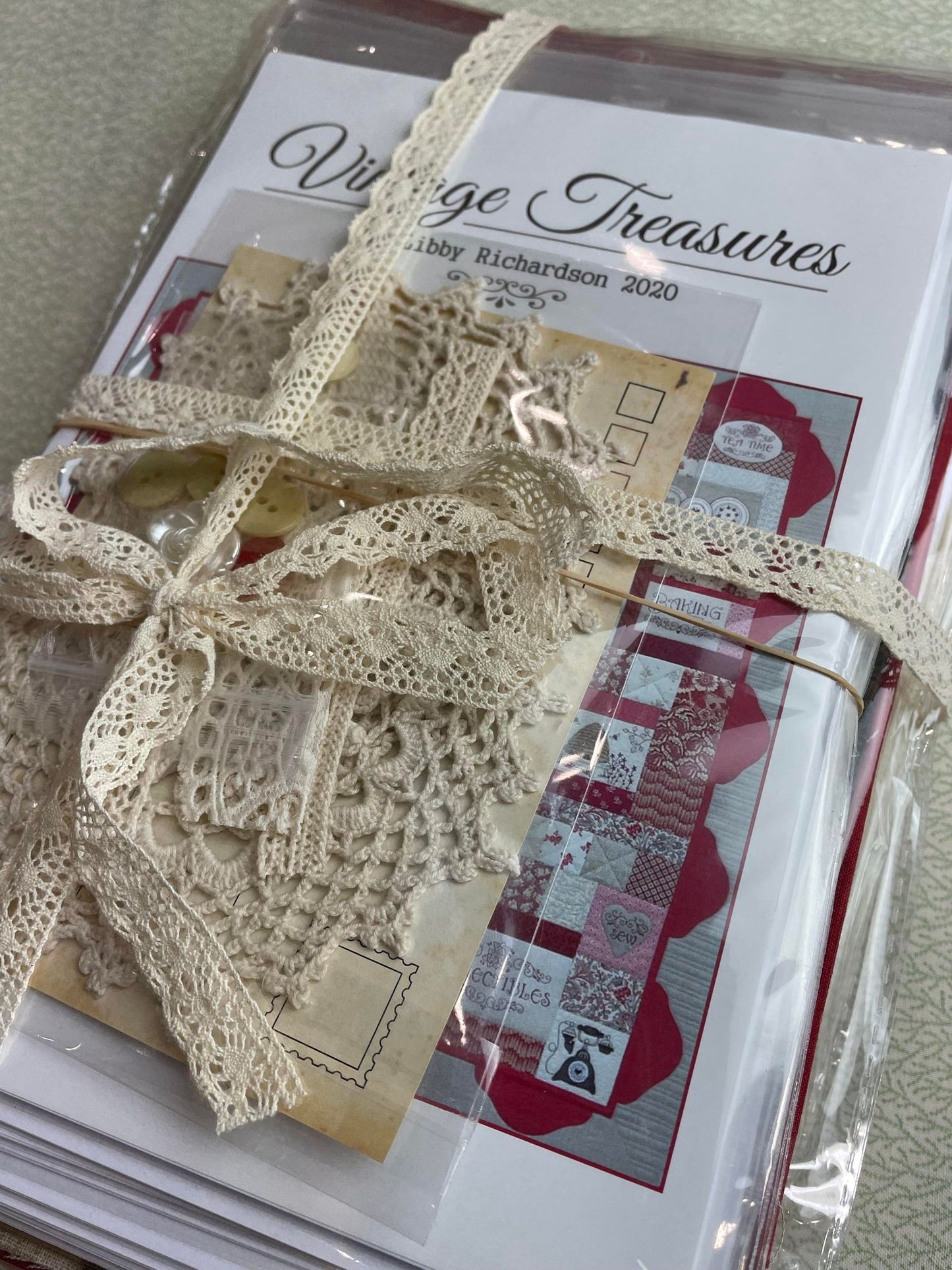 Vintage Treasures pattern and fabric kit