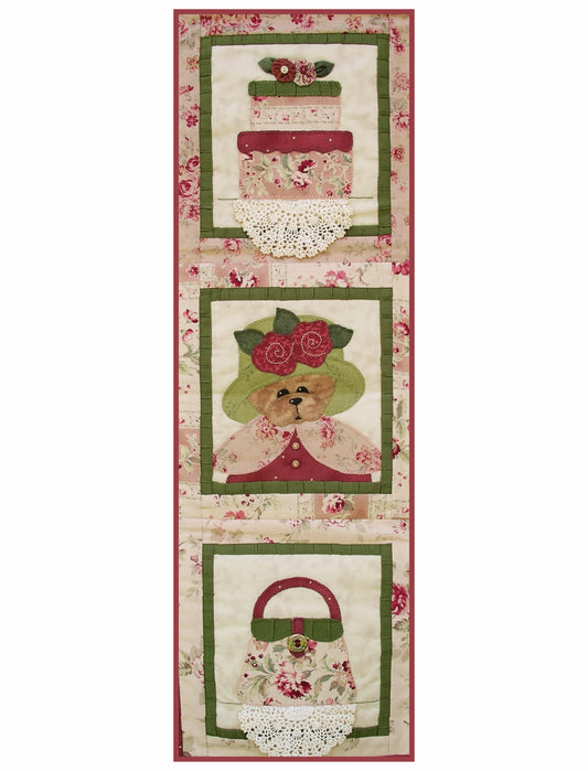 ANTIQUE TEDDY WALL HANGING - Downloadable pattern