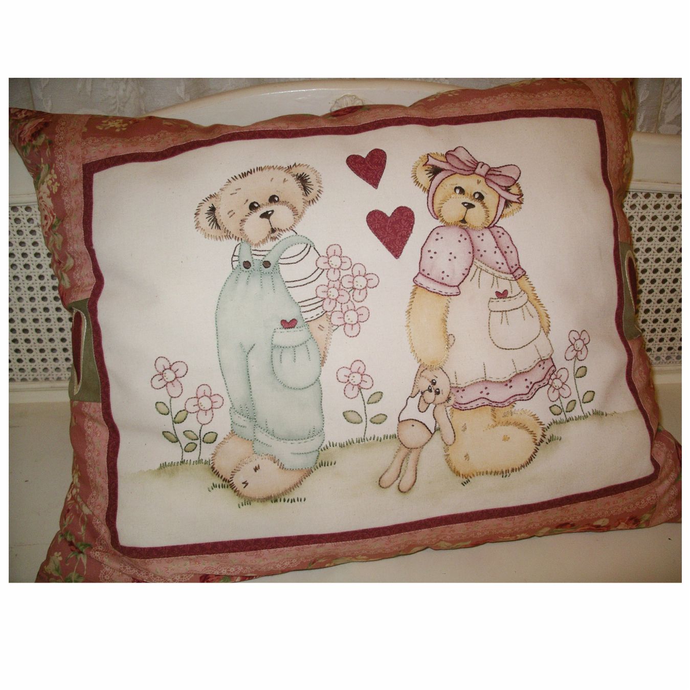 TEDDY LARGE PILLOW STITCHERY