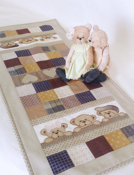 TEDDY TABLE RUNNER