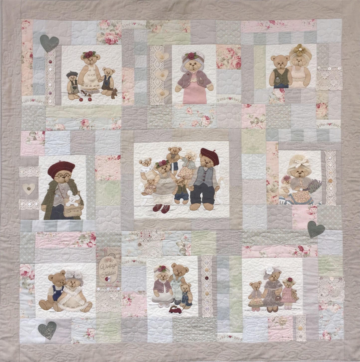 VINTAGE TEDDIES QUILT